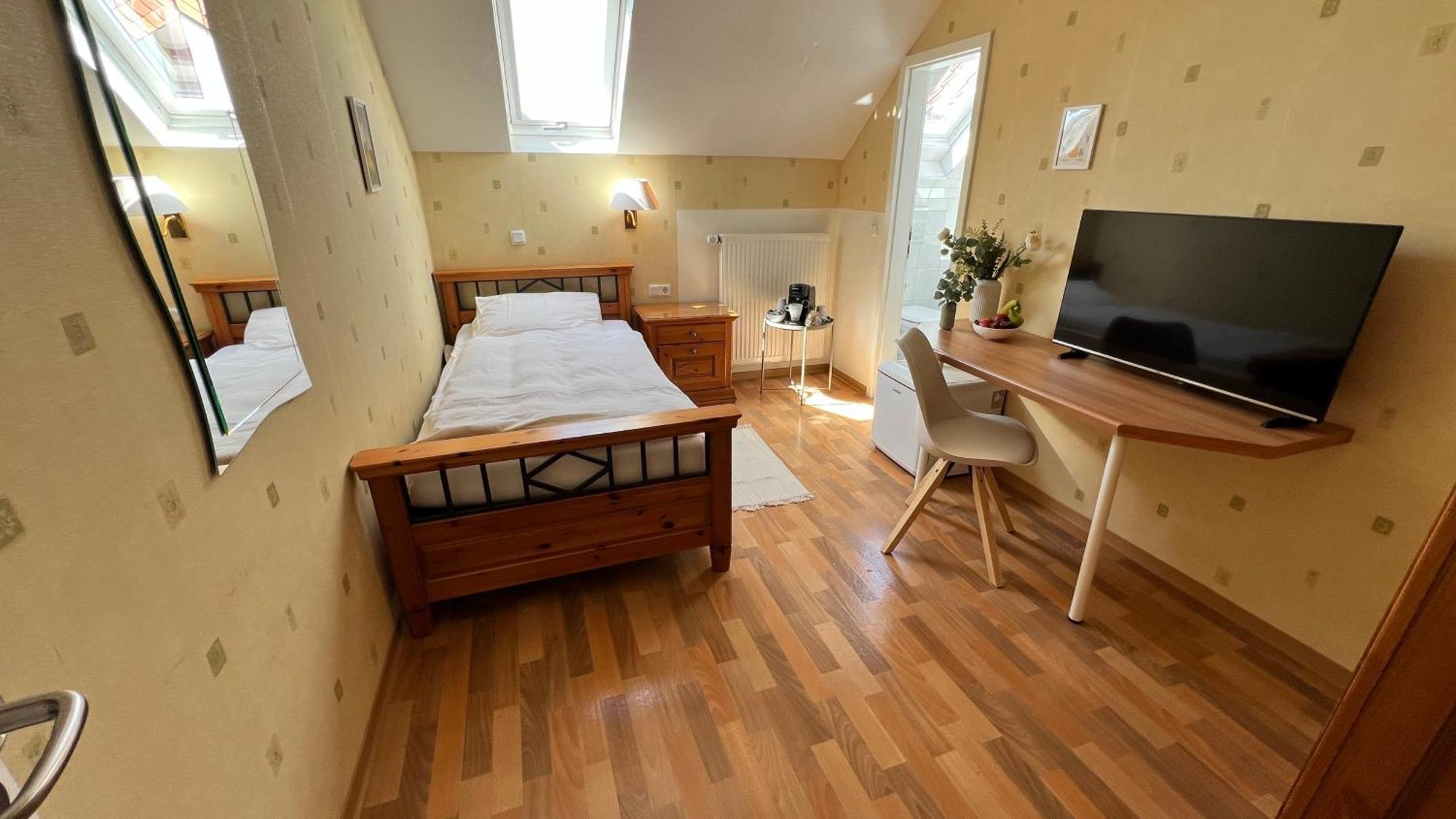Gaestehaus Kliebenstein Saarwellingen Eksteriør billede
